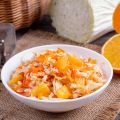 Insalata di cavolo cappuccio carote e arance