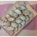 Biscottini veloci con marsala uvetta e pinoli
