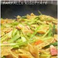Farfalle risottate con aparagi e pomodoro