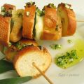 Spiedini di pane alla salvia
