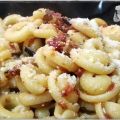 Pasta con melanzane grigliate e pesto di[...]