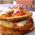 Mini parmigiane con melanzane impanate e speck