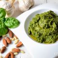 Pesto di Basilico Fatto in Casa