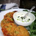 Polpette di salmone con salsa di yogurt greco e[...]