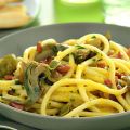 Bucatini alla carbonara di primavera