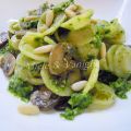 Orecchiette con Funghi Champignon e Pesto di[...]