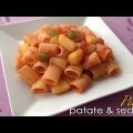 Pasta patate & sedano (con salsa di pomodoro)