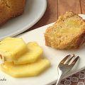 Ciambella all'ananas con cereali e yogurt
