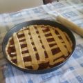 Crostata di marmellata di pesche