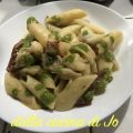 Pennoni alla rana pescatrice e olio di rosmarino
