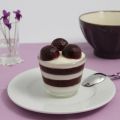 Panna cotta con gelee di mirtilli
