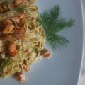 TAGLIATELLE INTEGRALI AL SALMONE FRESCO E VODKA