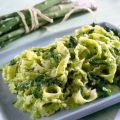 Pasta con pesto di asparagi