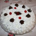 TORTA CON CREMA AL CIOCCOLATO E PANNA