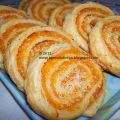 Girelle di pasta sfoglia con zucca e cocco /[...]