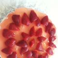 TORTA FREDDA ALLO YOGURT CON FRAGOLE