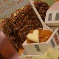 Pane, burro e marmellata di arance