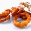 Sfizio caldo made in U.S.A.: Onion rings,[...]
