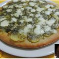 Pizza Verde con pesto e patate