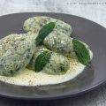 Ravioli dell'Artusi con salsa al parmigiano