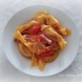 Caramelle con zucca, pancetta e pomodorini