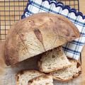 Pane ai grani antichi e semola con uovo[...]