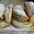 MEZZELUNE DOLCI CON RICOTTA E CIOCCOLATO