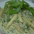 Pasta con rughetta e noci