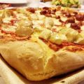 Pizza in teglia con poco lievito