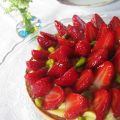 crostata con fragole e crema mousseline