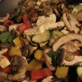 Insalata tiepida di tofu e verdure