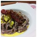Tagliatelle di castagne con bacon croccante e[...]
