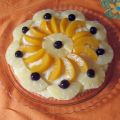 Torta di crema pasticcera e frutta. La[...]