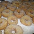 Dolci Tentazioni: Ciambelle dolci con patate