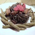 NOODLES DI RISO CON SEPPIE AL NERO