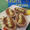 TARTELLETTE all' UVA con MARMELLATA di CACHI