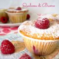 Muffin  con lamponi e cioccolato bianco