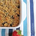 Crumble con fragole e more