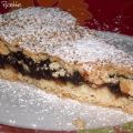 Crostata con marmellata di prugne selvatiche