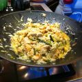 Wok di pollo piccante al sesamo