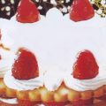 Torta panna e fragole