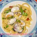 Spaghetti vongole friggitelli e pomodori secchi