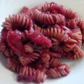 FUSILLI INTEGRALI CON CREMA DI RAPE ROSSE E[...]