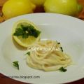 Spaghetti al profumo di coriandolo e limone