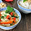 Pollo esotico con latte di cocco e verdure