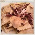RAVIOLI DI ZUCCA IN SALSA DI NOCI E RADICCHIO