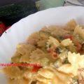 Farfalle con zucchine e formaggio cremoso