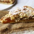 Crostata con pesche e amaretti