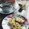 Biscotti con gocce di cioccolato