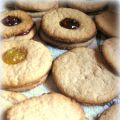 BISCOTTI DI FARRO CON LA MARMELLA